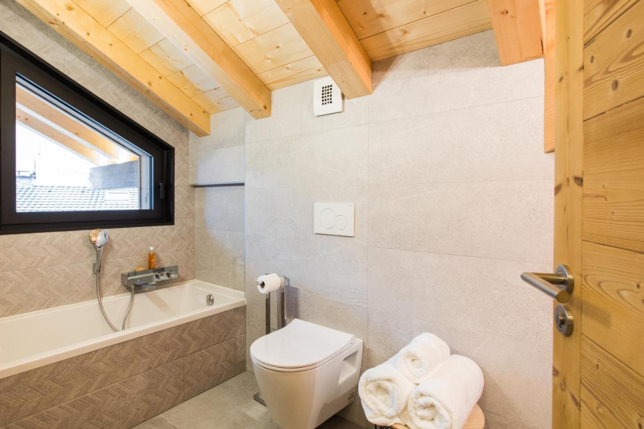 Chalet Sur Les Monts Morzine モントリオン エクステリア 写真
