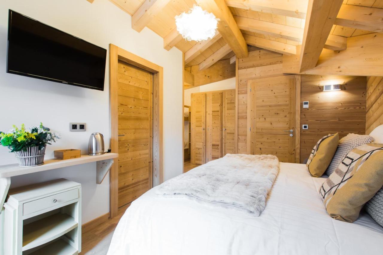 Chalet Sur Les Monts Morzine モントリオン エクステリア 写真